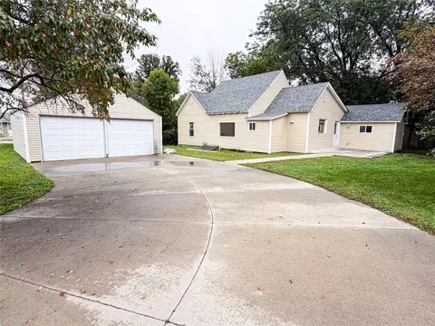406 W North St, Linden, IA 50146