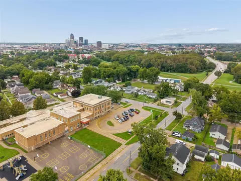 605 E Jackson Ave, Des Moines, IA 50315