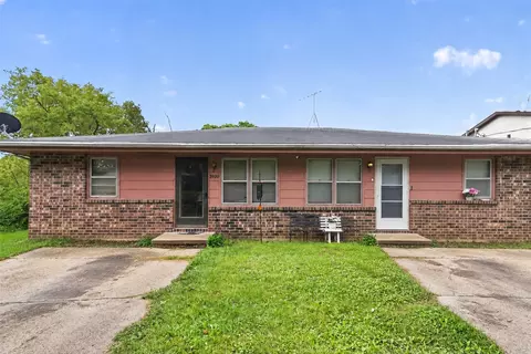 3920-3022 E 38th St, Des Moines, IA 50317