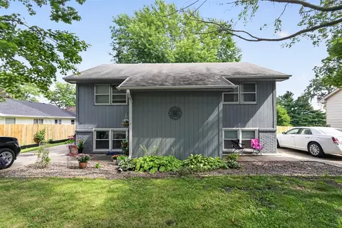 2407-2409 SE 17th St, Des Moines, IA 50320