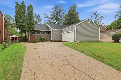 5114 Twana Dr, Des Moines, IA 50310
