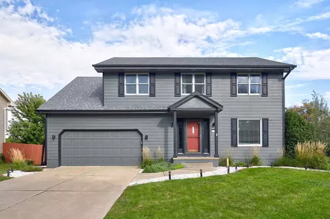 1105 58th St, West Des Moines, IA 50266