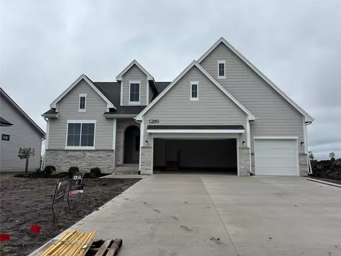 1216 SW 18th Ct, Grimes, IA 50111