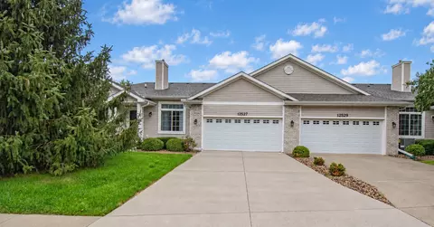12527 Douglas Pkwy, Urbandale, IA 50323