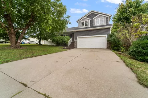 3000 E Diehl Ave, Des Moines, IA 50320