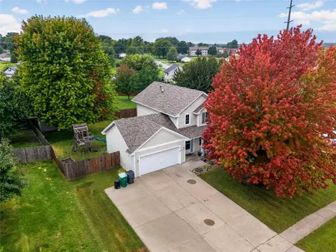 526 NE 56th St, Pleasant Hill, IA 50327