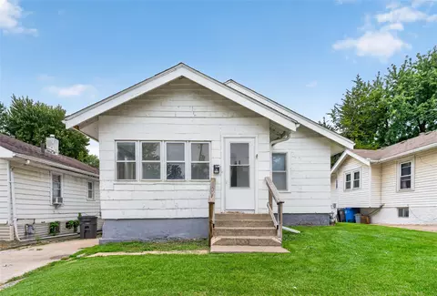 3208 2nd Ave, Des Moines, IA 50313
