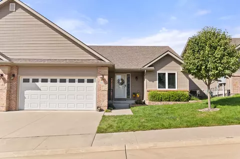 400 S 8th Ct, Indianola, IA 50125