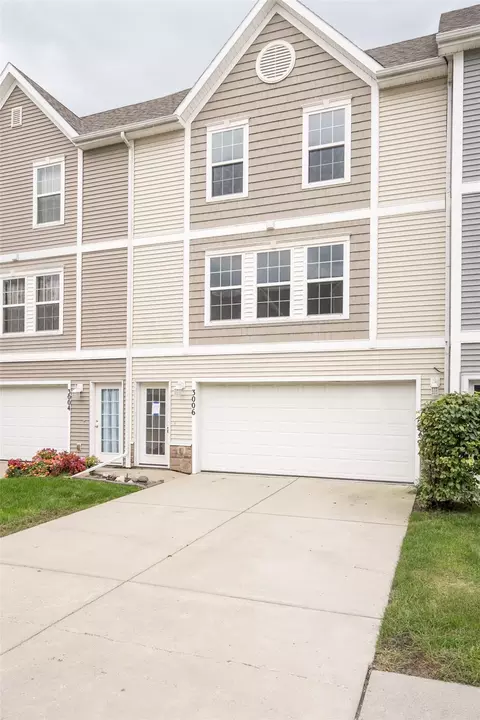 3006 SW Arlan Ln, Ankeny, IA 50023