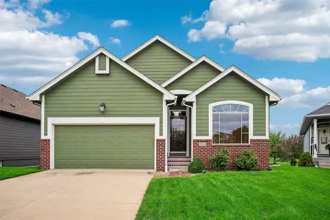913 NW 21st Ct, Ankeny, IA 50023