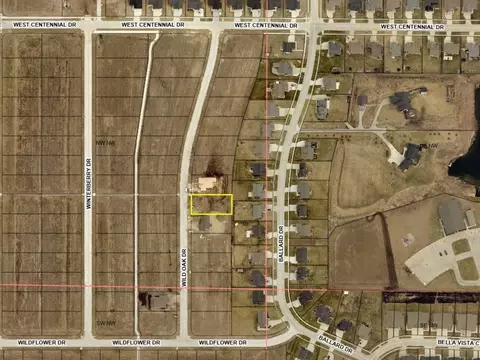 940 Wild Oak Dr, Huxley, IA 50124