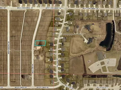952 Wild Oak Dr, Huxley, IA 50124