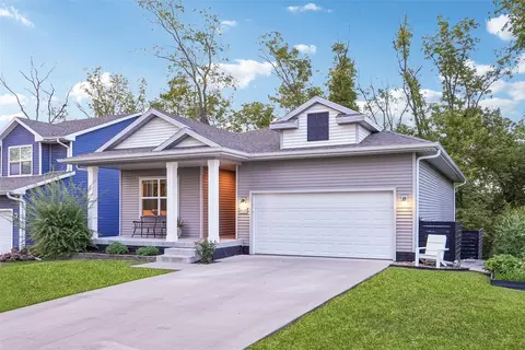 4105 High St, West Des Moines, IA 50265