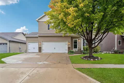 145 SE Dillon Dr, Waukee, IA 50263