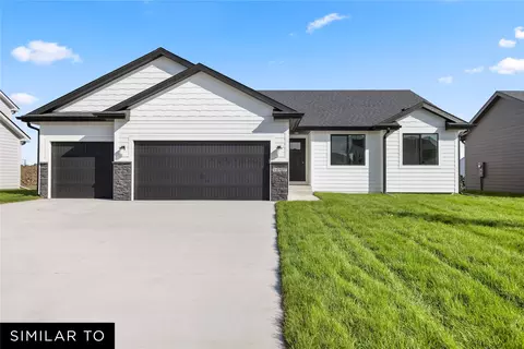 2603 NW Fairfield Dr, Ankeny, IA 50023