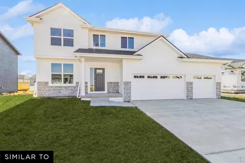 2716 NW Fairfield Dr, Ankeny, IA 50023