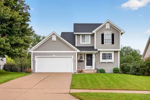 12201 Horton Ave, Urbandale, IA 50323