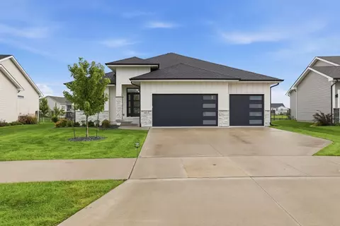 4711 NW 13th St, Ankeny, IA 50023