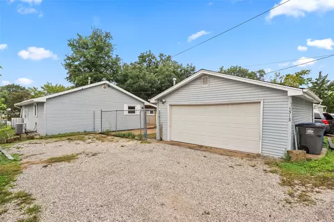 1313 Euclid Ave, Des Moines, IA 50313