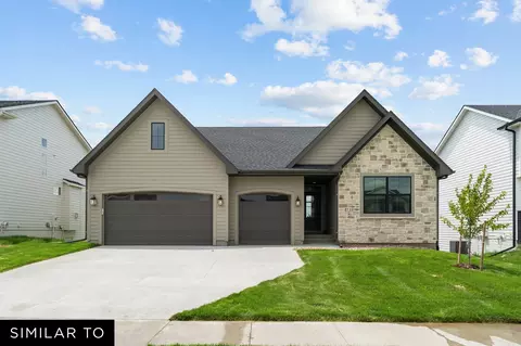 1395 NW Hillcrest Blvd, Waukee, IA 50263