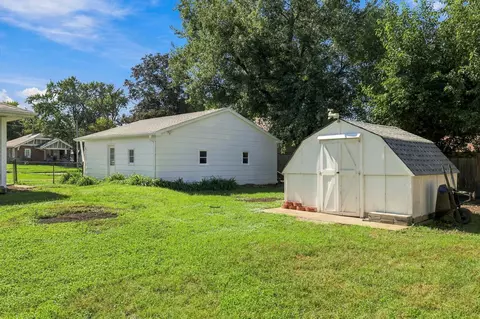 Exterior - 1624 Main St, Adel, IA 50003 photo 6 of 6