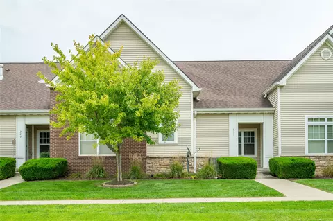 225 64th St, West Des Moines, IA 50266