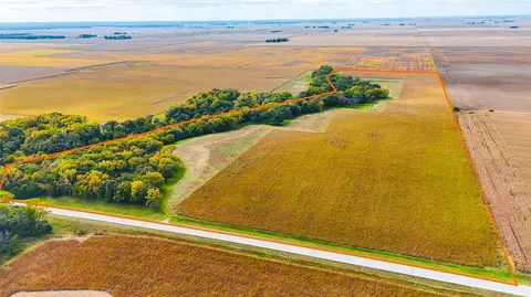 000 Tunnel Mill Rd, Webster City, IA 50595