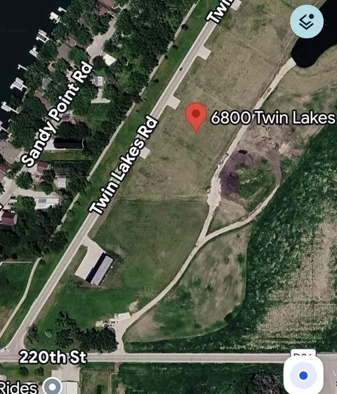 6800 Twin Lakes Rd, Rockwell, IA 50579