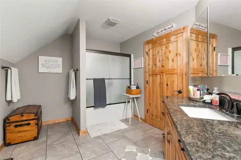 Bath - 4835 Lisbon St, Prole, IA 50229 photo 3 of 3