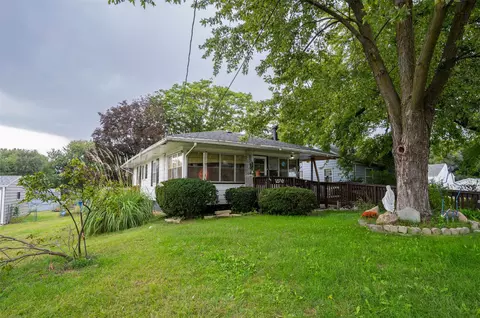 1518 E 32nd St, Des Moines, IA 50317