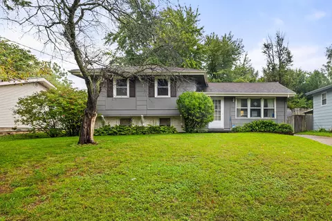 2831 SE 10th St, Des Moines, IA 50315