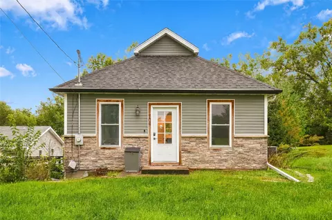 704 Madison St, De Soto, IA 50069