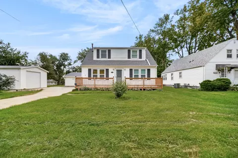 1006 Johnson St, Des Moines, IA 50315