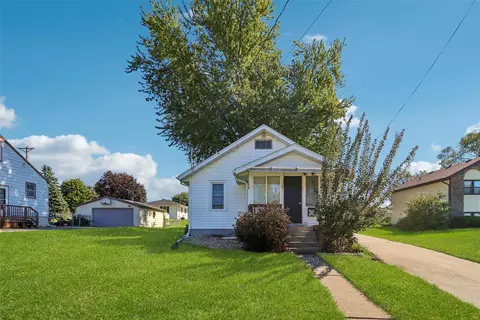 334 E 14th St N, Newton, IA 50208