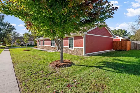 Exterior - 603 5th St, Maxwell, IA 50161 photo 2 of 6