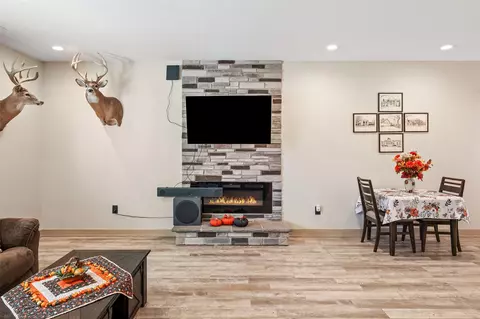 Living - 603 5th St, Maxwell, IA 50161 photo 1 of 3