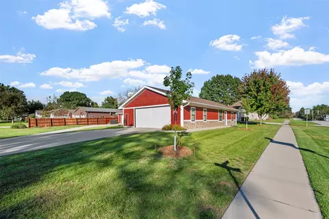 Exterior - 603 5th St, Maxwell, IA 50161 photo 6 of 6