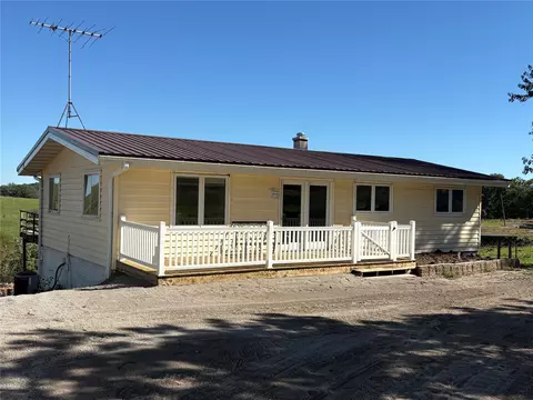 53864 170th Ave, Chariton, IA 50049