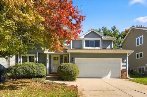 373 58th Ct, West Des Moines, IA 50266
