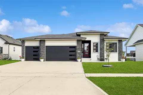 5102 NW 13th St, Ankeny, IA 50023