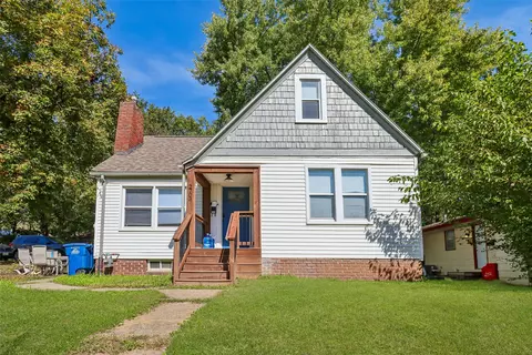2703 College Ave, Des Moines, IA 50311