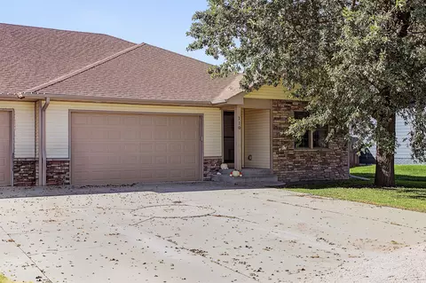 110 N Walnut Ave, Woodward, IA 50276