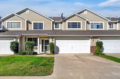 762 E Trace Way, Polk City, IA 50226