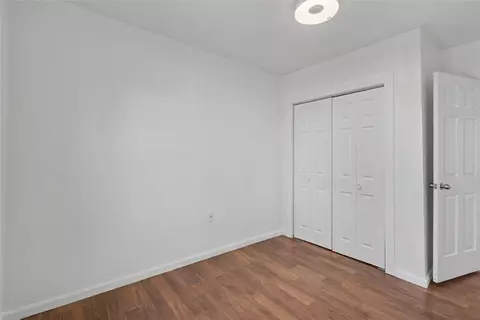 Bedroom - 3270 335th St, Stuart, IA 50250 photo 2 of 8