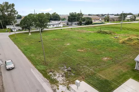 117 Larson Ave, Story City, IA 50248