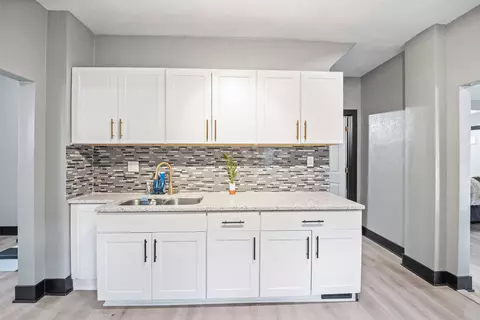 Kitchen - 2210 E Walnut St, Des Moines, IA 50317 photo 3 of 3