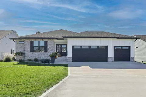 2786 NW 82nd Ave, Ankeny, IA 50023