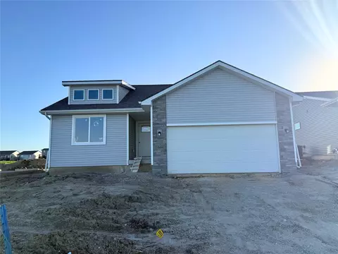 1644 NW Savannah Dr, Ankeny, IA 50023