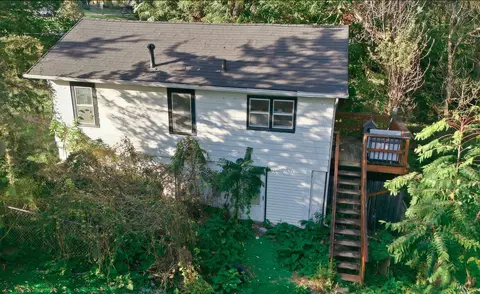 3203 70th St, Urbandale, IA 50322