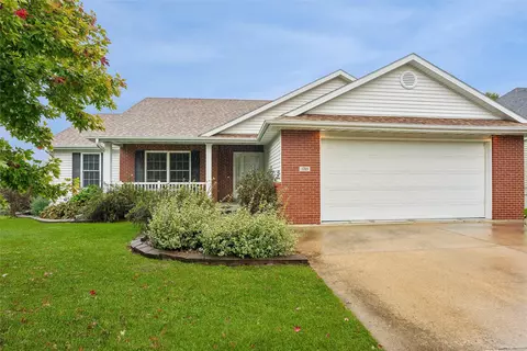 5713 SE 25th St, Des Moines, IA 50320